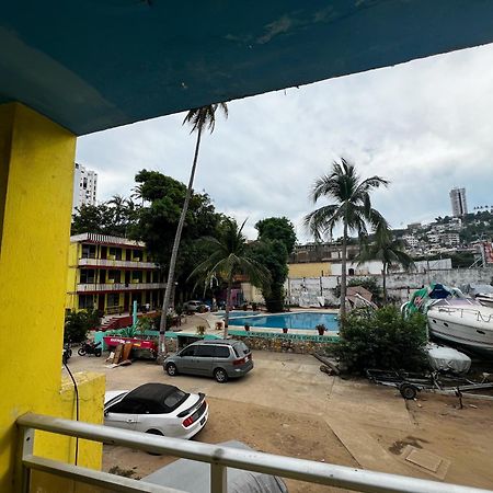 Hotel Casa De Huespedes Walton Acapulco Zewnętrze zdjęcie