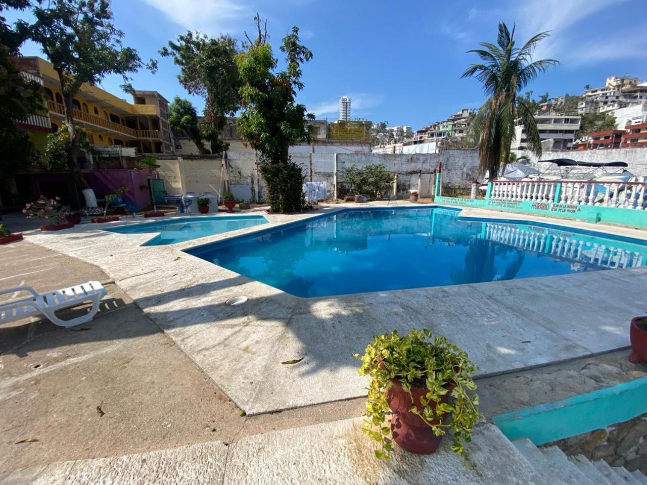 Hotel Casa De Huespedes Walton Acapulco Zewnętrze zdjęcie